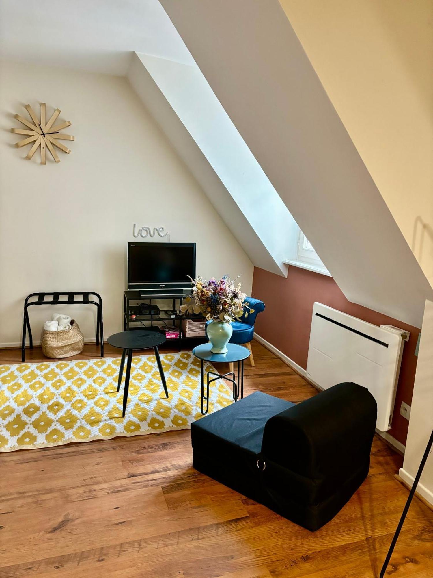 Fleure De Ly / Superb Studio Flat In Old Town Metz Exterior photo